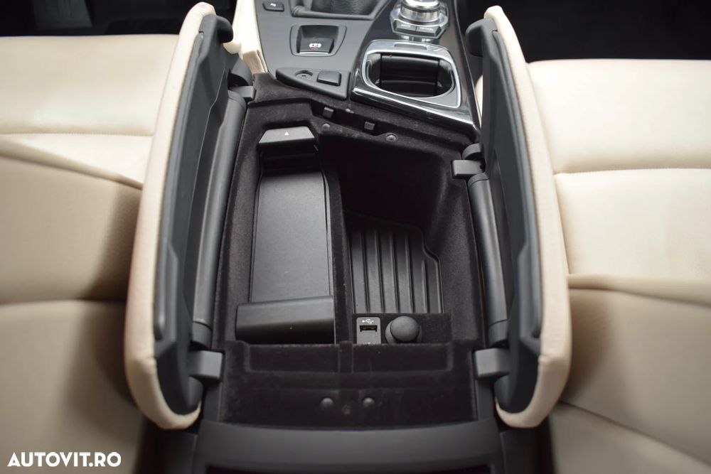 BMW Seria 5 520d - 29