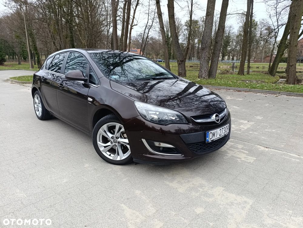 Opel Astra 1.4 Turbo Active - 25