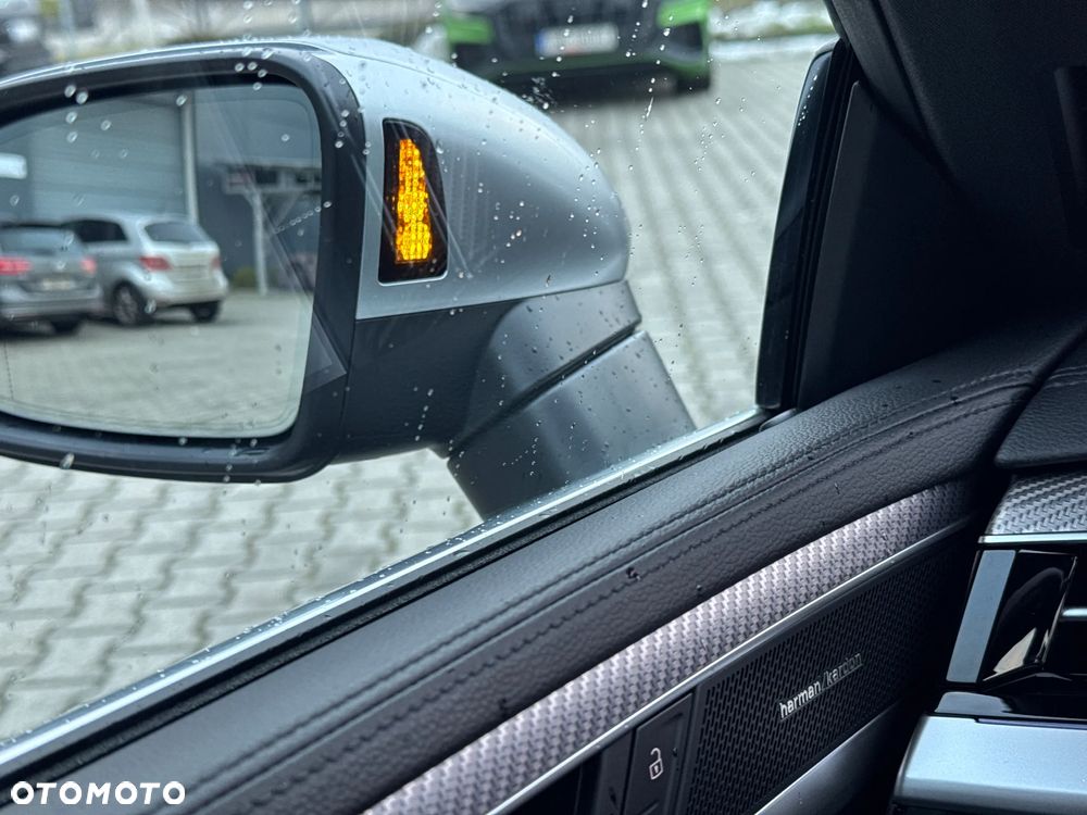 Volkswagen Arteon 2.0 TSI 4Motion R DSG - 26