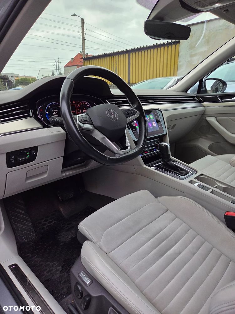 Volkswagen Passat 2.0 TDI 4Mot Elegance DSG - 15