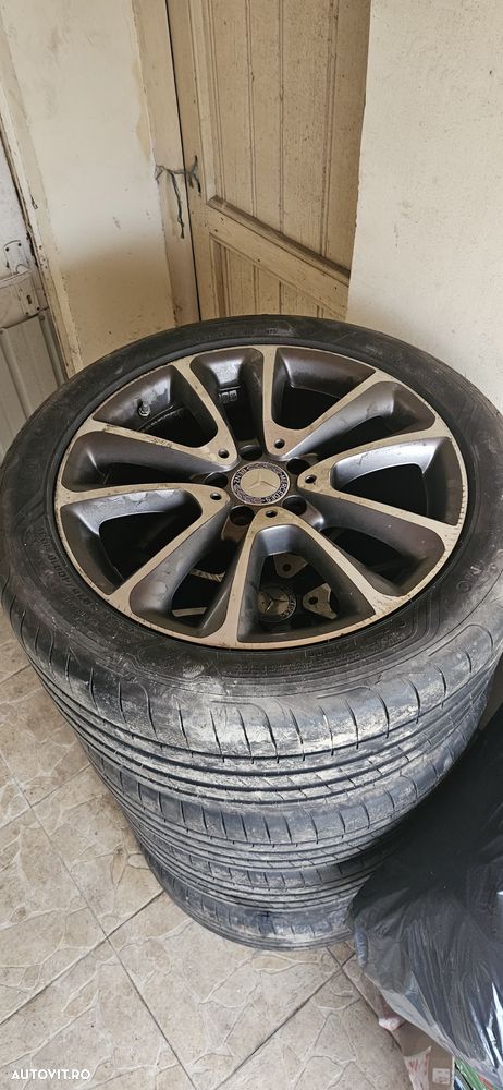 Mercedes-Benz E 350e 9G-TRONIC Avantgarde - 26