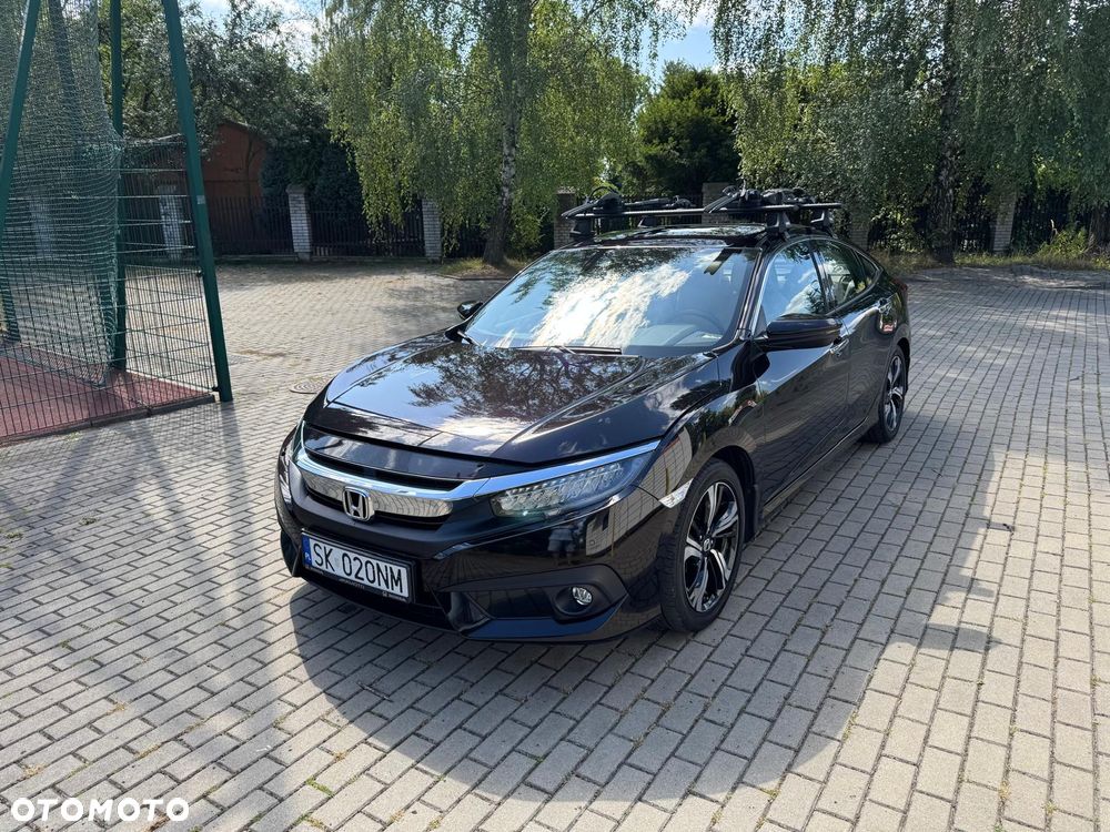 Honda Civic 2018 photo 2