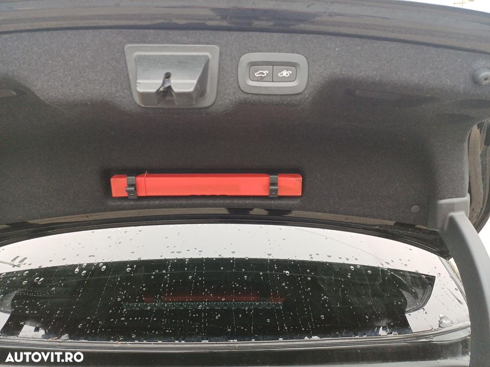 Volvo S90 T8 Twin Engine AWD Geartronic Inscription - 26