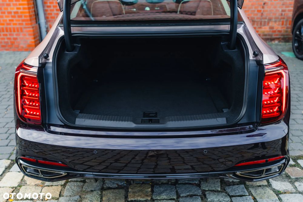 Hongqi H9 2.0T Deluxe - 39