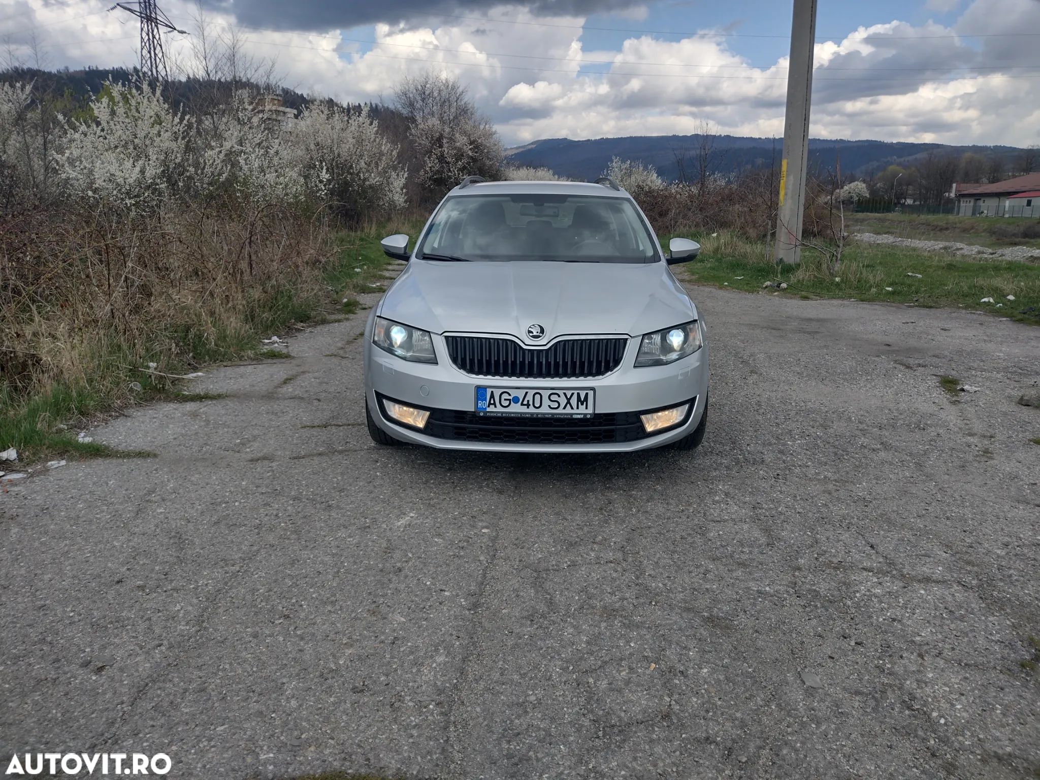 Skoda Octavia 1.6 TDI AMBITION - 1