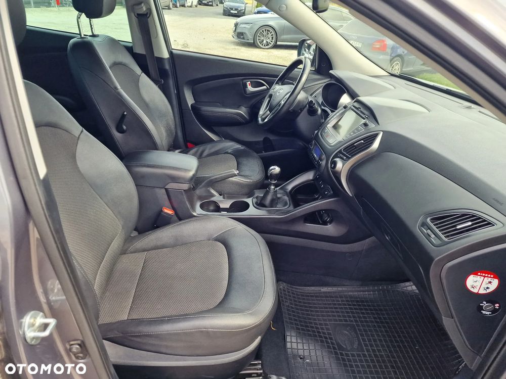 Hyundai ix35 2.0 CRDi 4WD Premium - 29