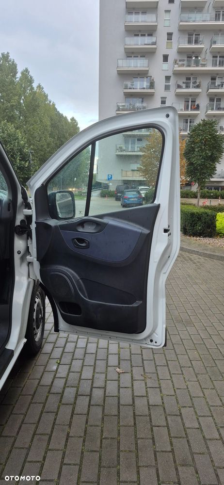 Opel vivaro - 22