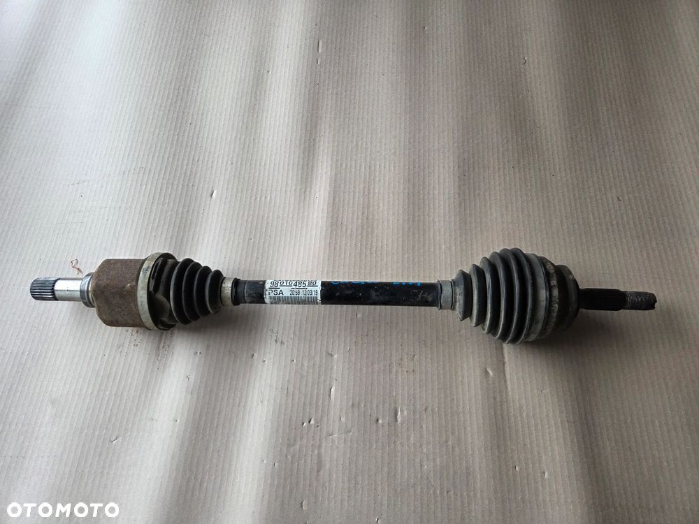 Półoś lewa przednia Citroen C4 Cactus LIFT 1.5 BLUEHDI - 1