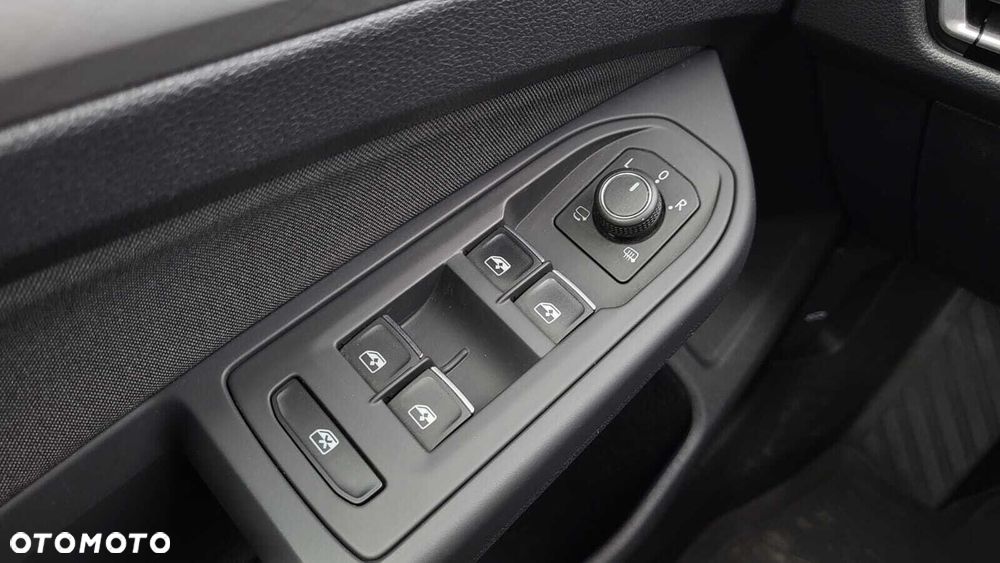 Volkswagen Golf Variant - 15