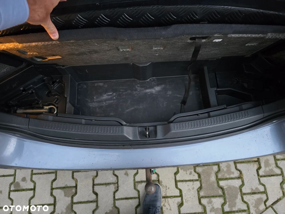 Toyota Verso 2.0 D-4D Sol - 8