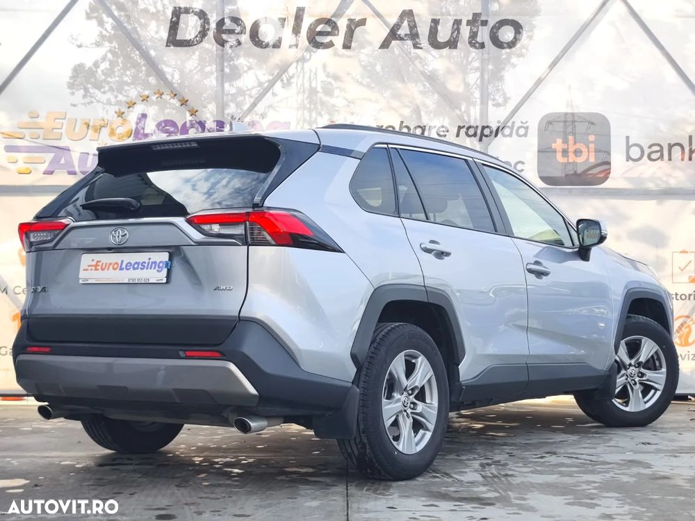 Toyota RAV4 2.0P CVT AWD Luxury - 6