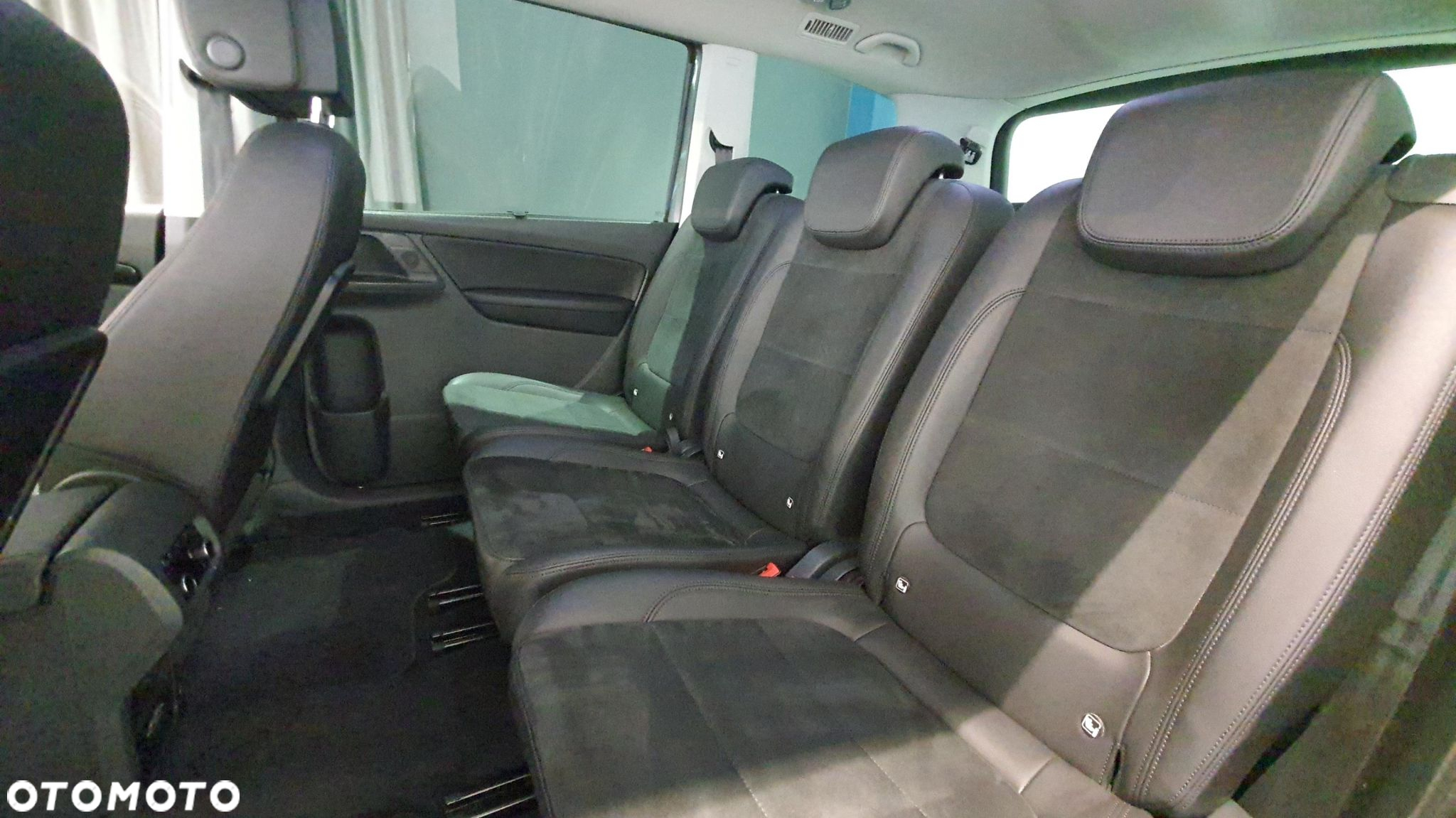 Volkswagen Sharan 2.0 TDI Highline DSG - 16