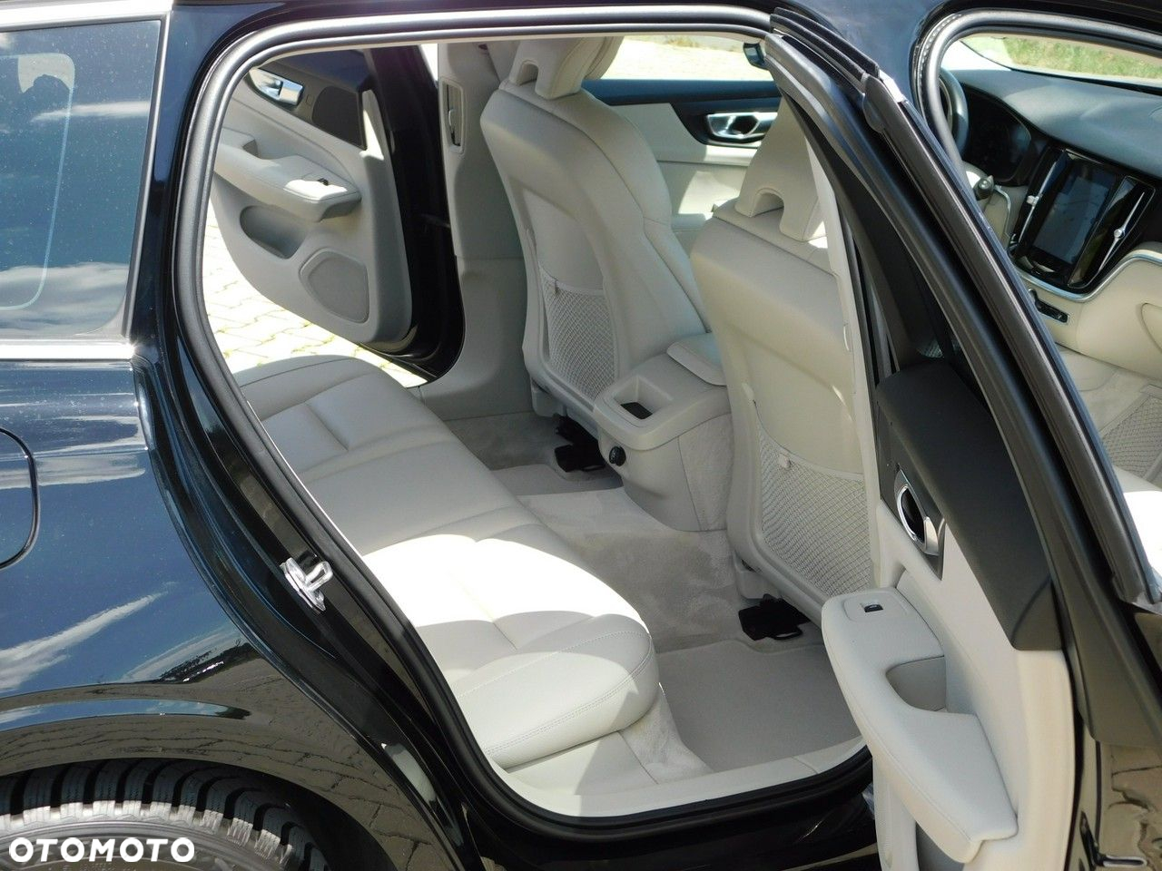 Volvo V60 - 12