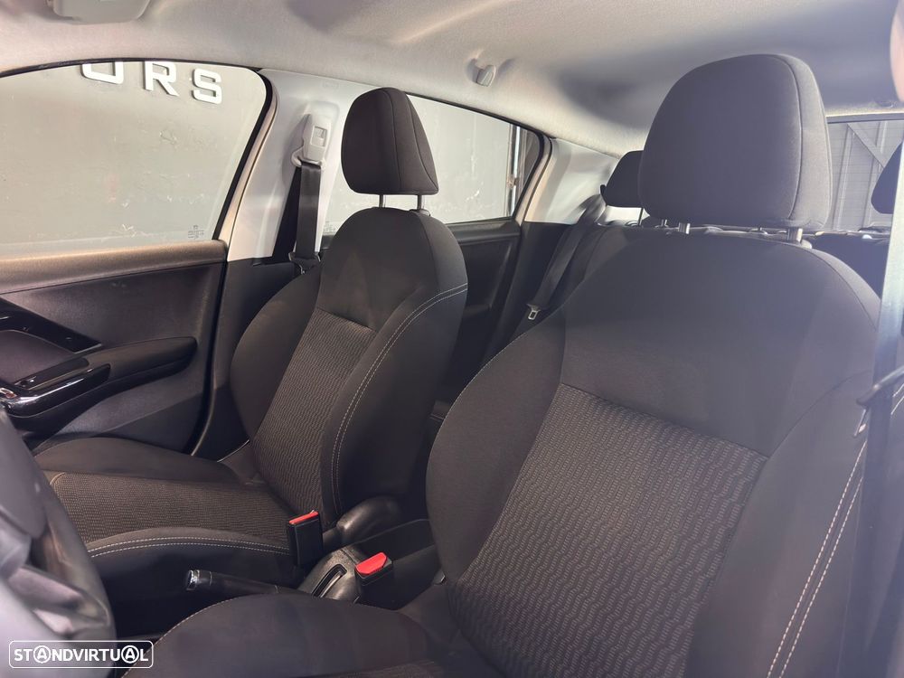 Peugeot 208 1.5 BlueHDi Active - 12