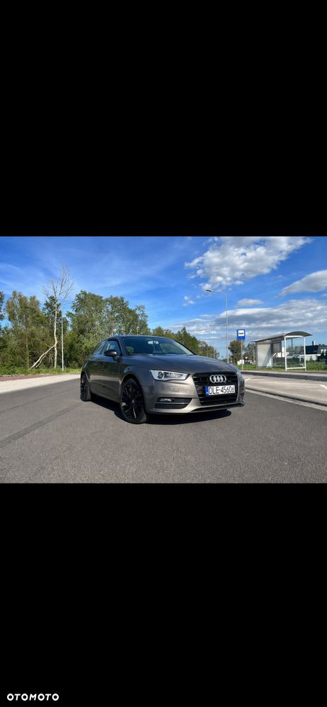 Audi A3 3-drzwiowe 1.6 TDI S tronic Attraction - 2