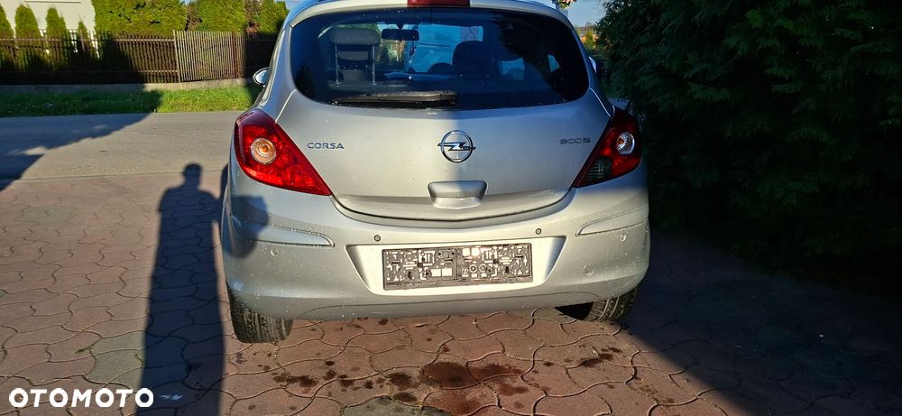 Opel Corsa - 15