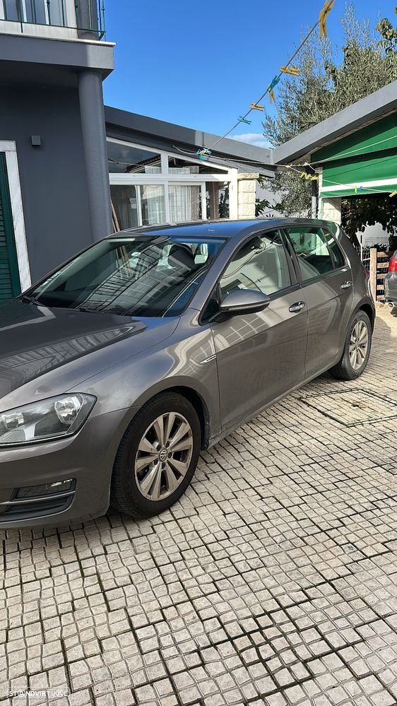 VW Golf 1.6 TDi BlueMotion Trendline - 2