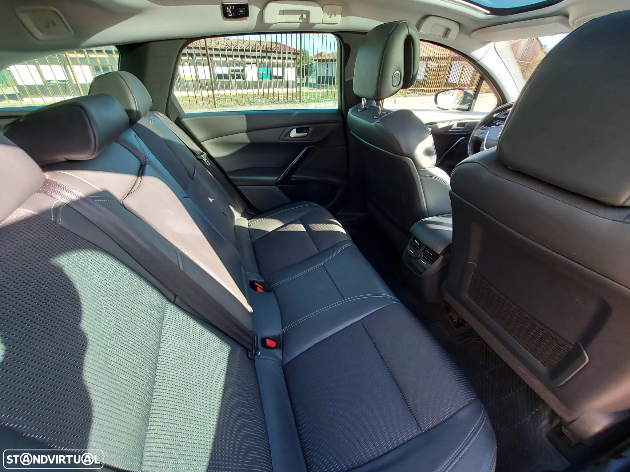 Peugeot 508 RXH 2.0 HDi Hybrid4 2-Tronic - 10