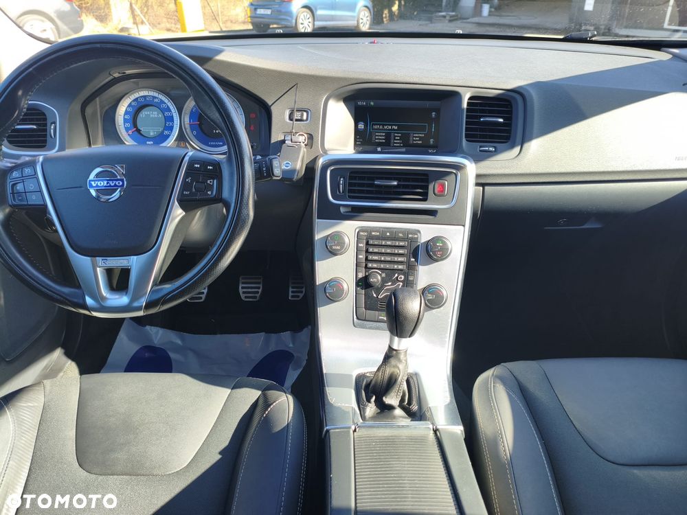 Volvo V60 - 17