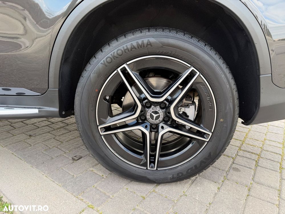 Mercedes-Benz GLC Coupe 300 de 4Matic 9G-TRONIC AMG Line - 8