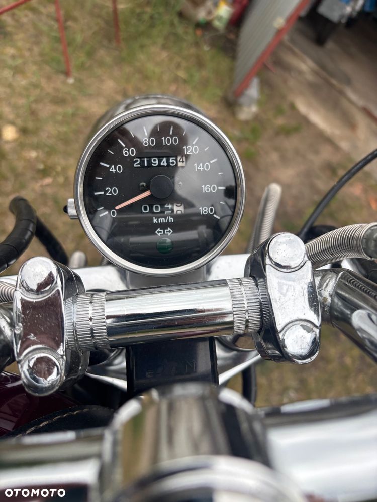 Suzuki Intruder - 7