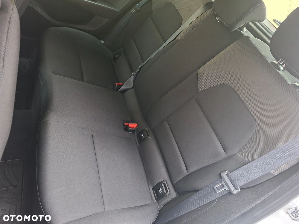 Renault Clio SCe 65 BUSINESS EDITION - 13