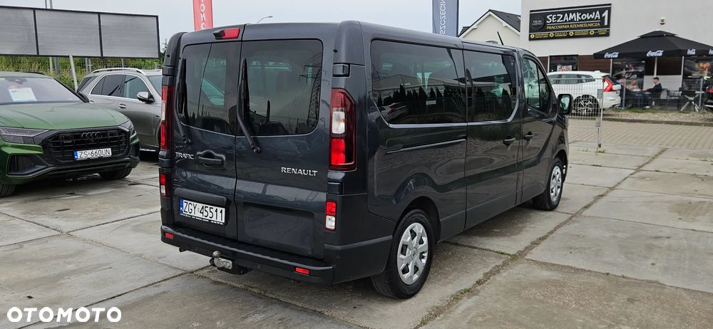 Renault Trafic 2.0 dCi - 7