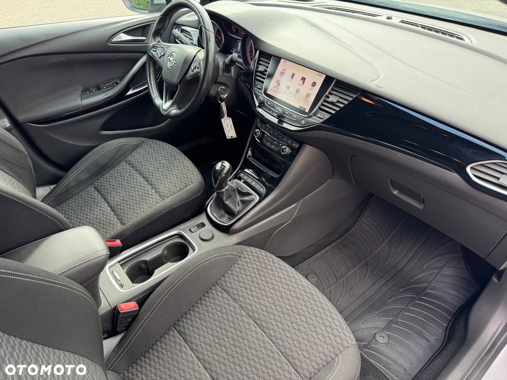Opel Astra 1.6 D (CDTI) Dynamic - 9