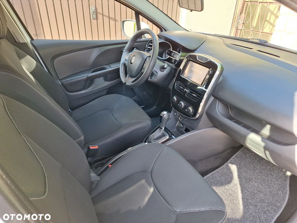 Renault Clio Energy dCi 90 EDC Initiale Paris - 21
