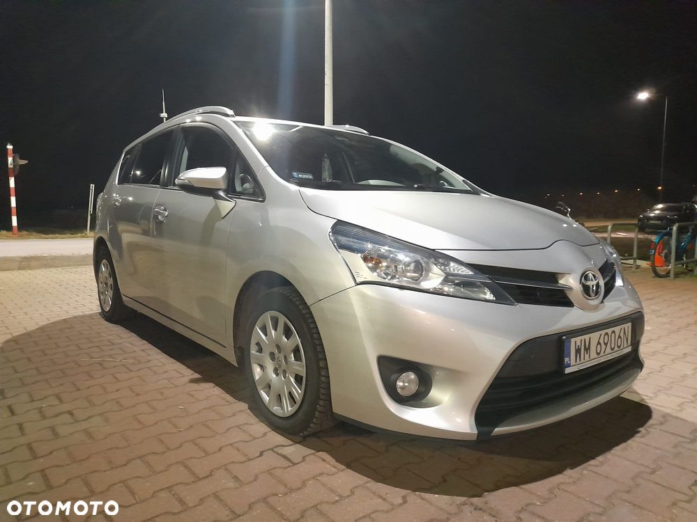 Toyota Verso 1.6 D-4D Active - 17