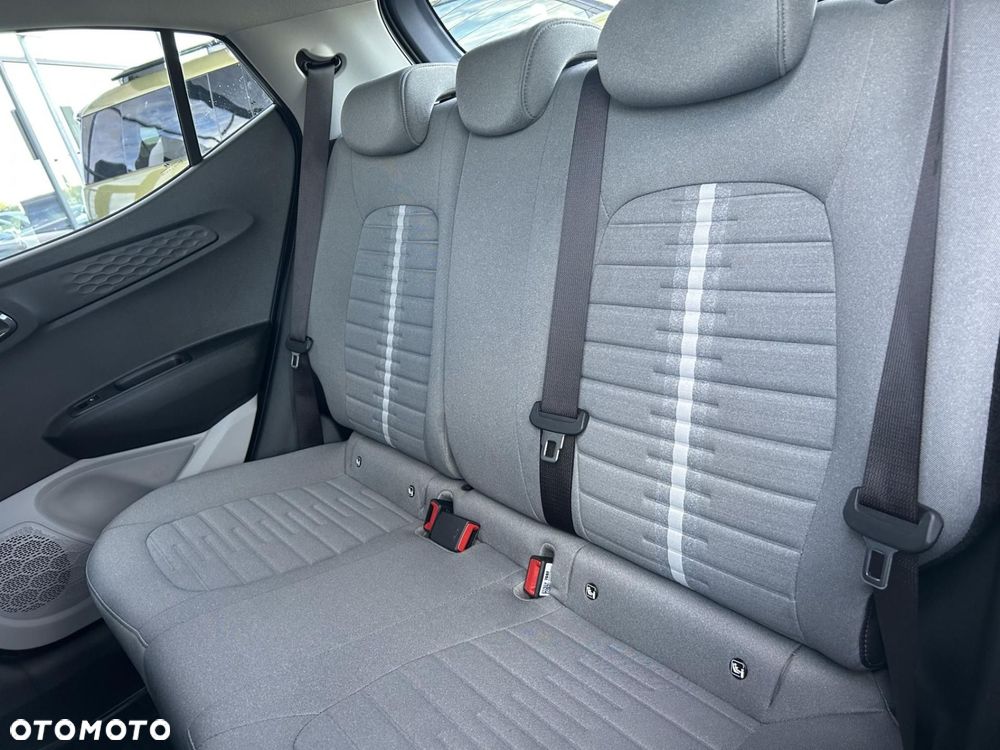 Hyundai i10 - 15