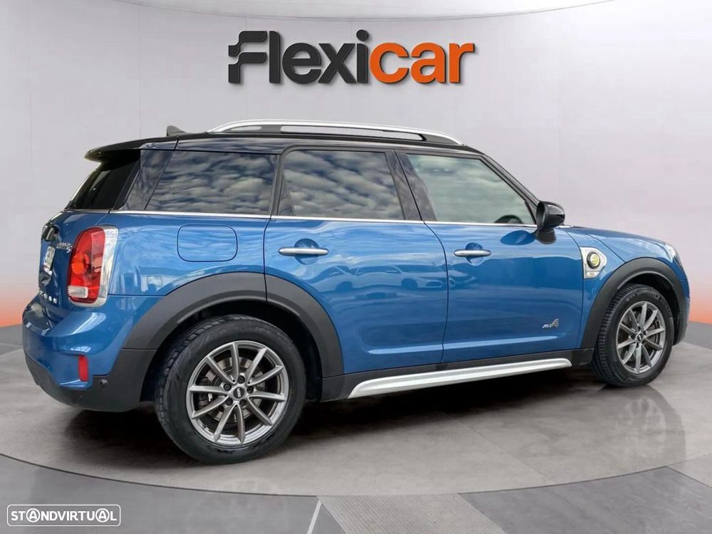 MINI Countryman Cooper SE ALL4 Auto - 8