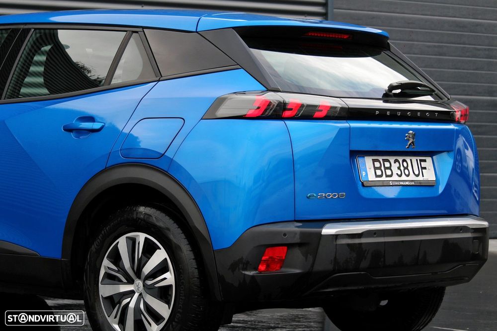 Peugeot e-2008 50 kWh Active Pack - 10
