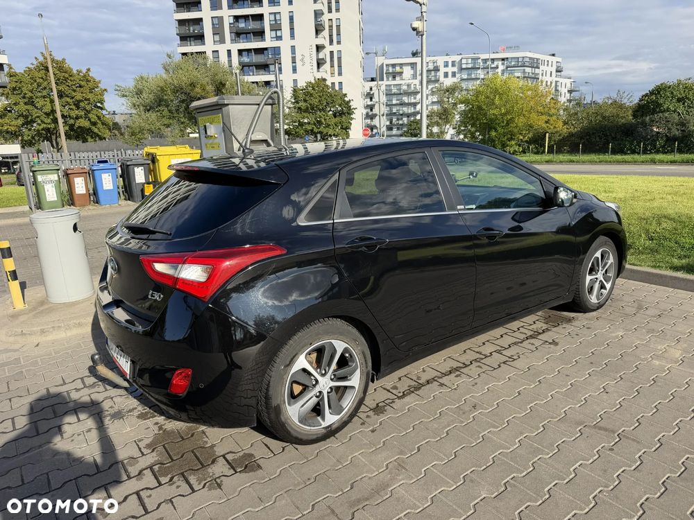 Hyundai i30 1.4 Trend - 4