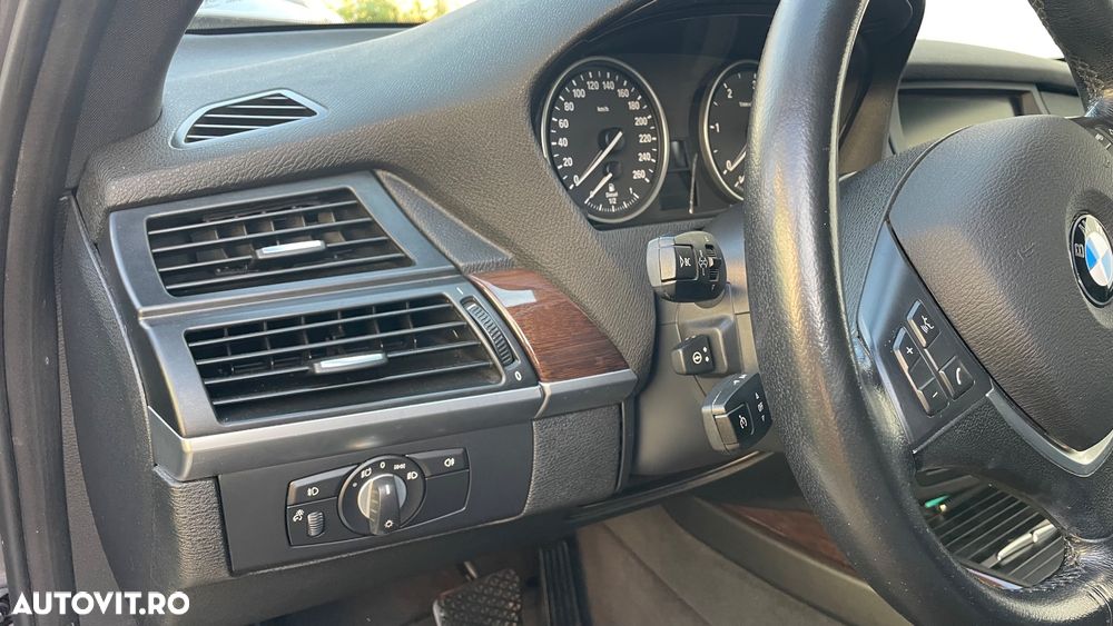 BMW X5 xDrive40d - 19