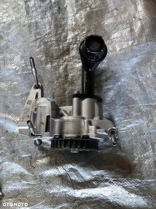 POMPA OLEJU PASEK 2.0 Tdi b8 fl dts 05l115103f - 1