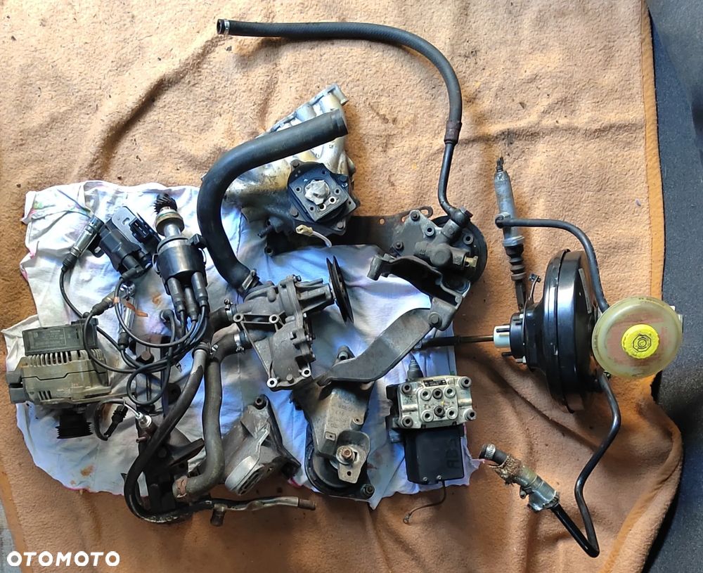 AUDI 80 B4 AVANT 2.0L BENZYNA 90KM - 12