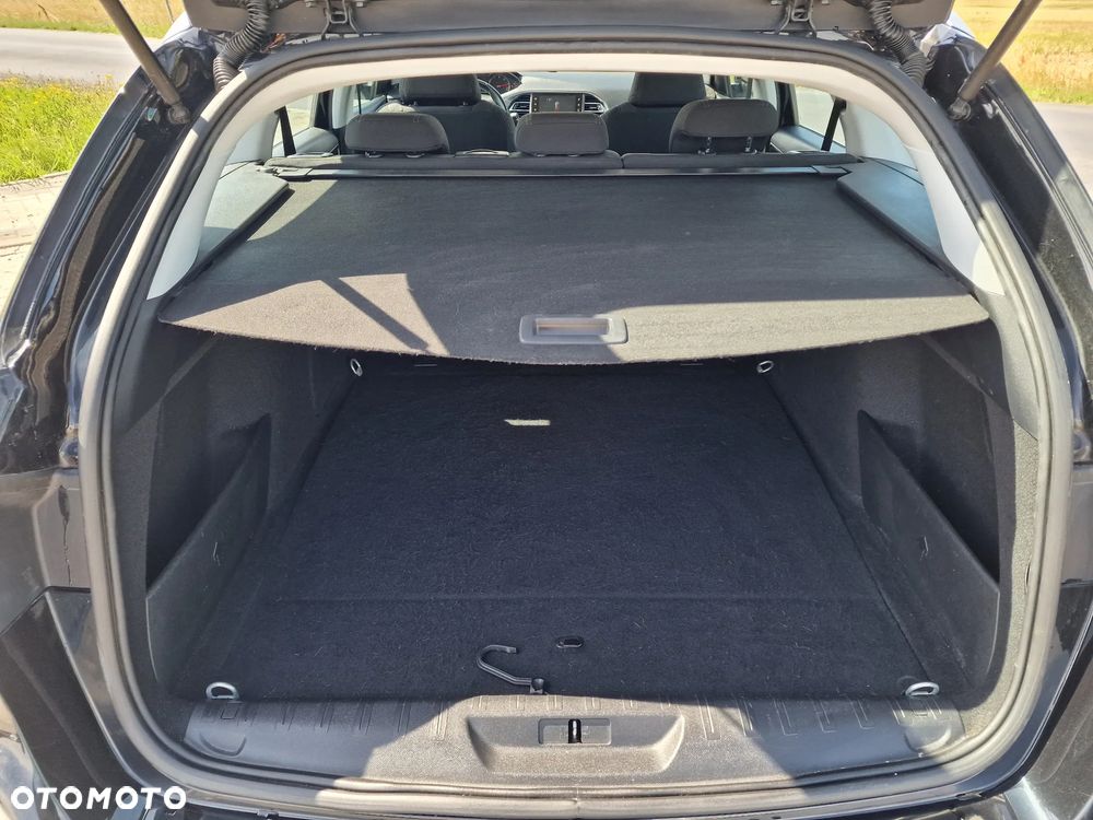 Peugeot 308 SW BlueHDi 100 Stop & Start Business-Line - 22