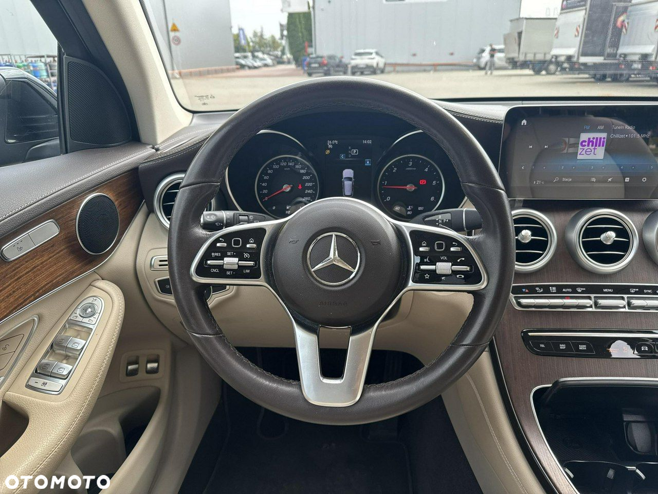 Mercedes-Benz GLC - 26