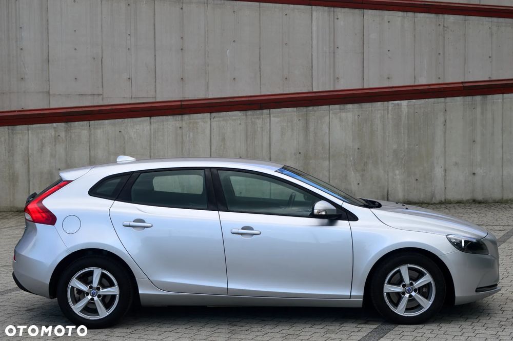 Volvo V40 - 8