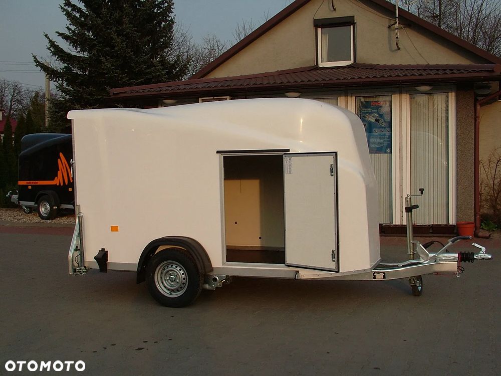 Debon Przyczepa zabudowana poliestrowa Debon Cheval Liberte - 6
