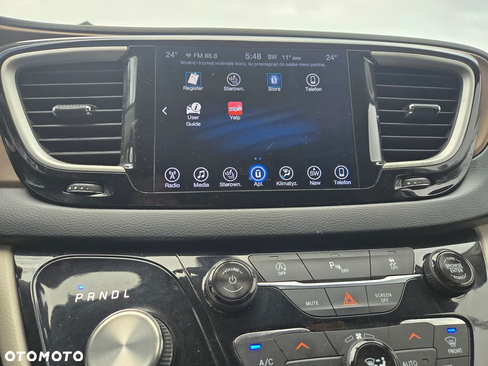 Chrysler Pacifica - 28