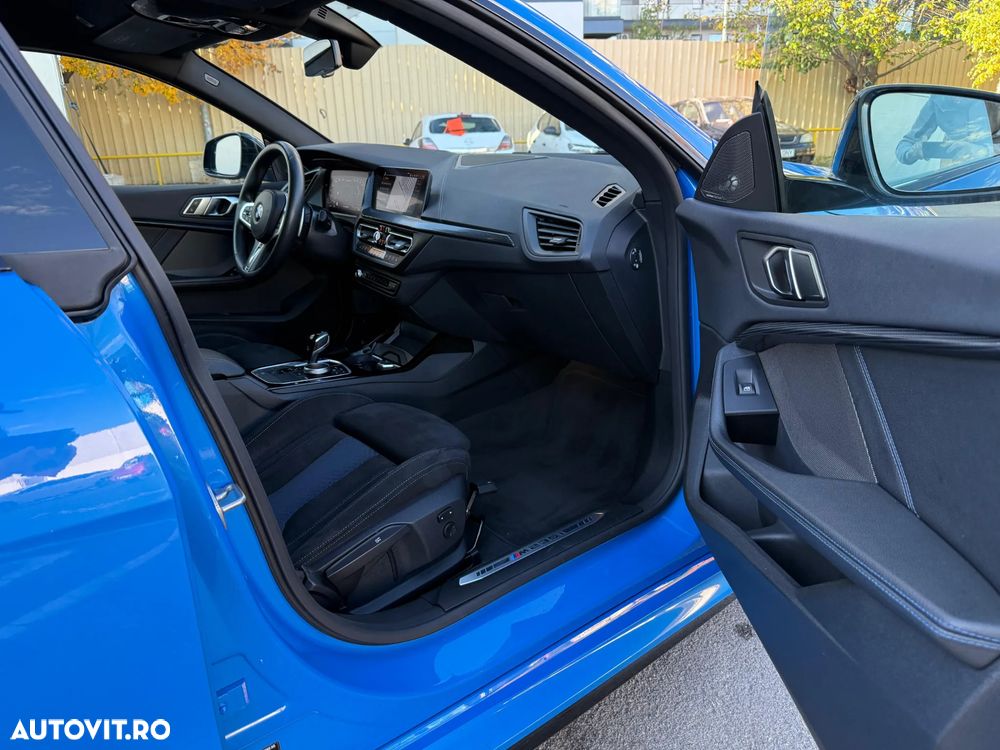 BMW M2 M235i xDrive - 21