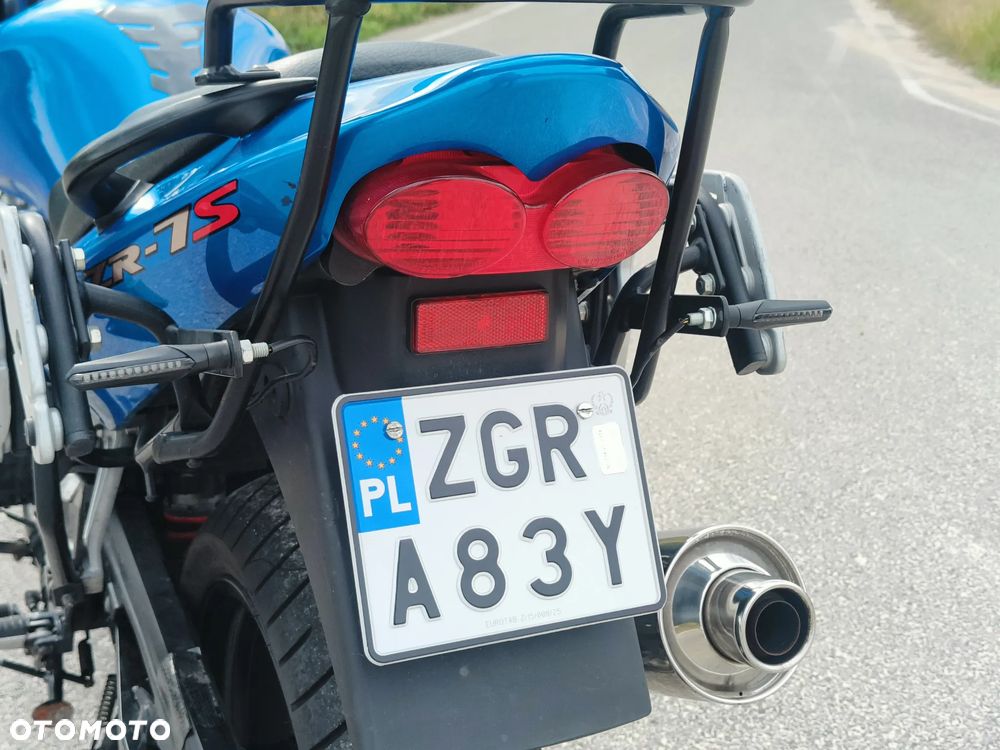 Kawasaki ZR - 17