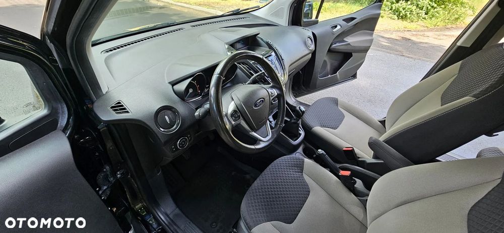 Ford Tourneo Courier 1.0 EcoBoost S&S Ambiente - 9