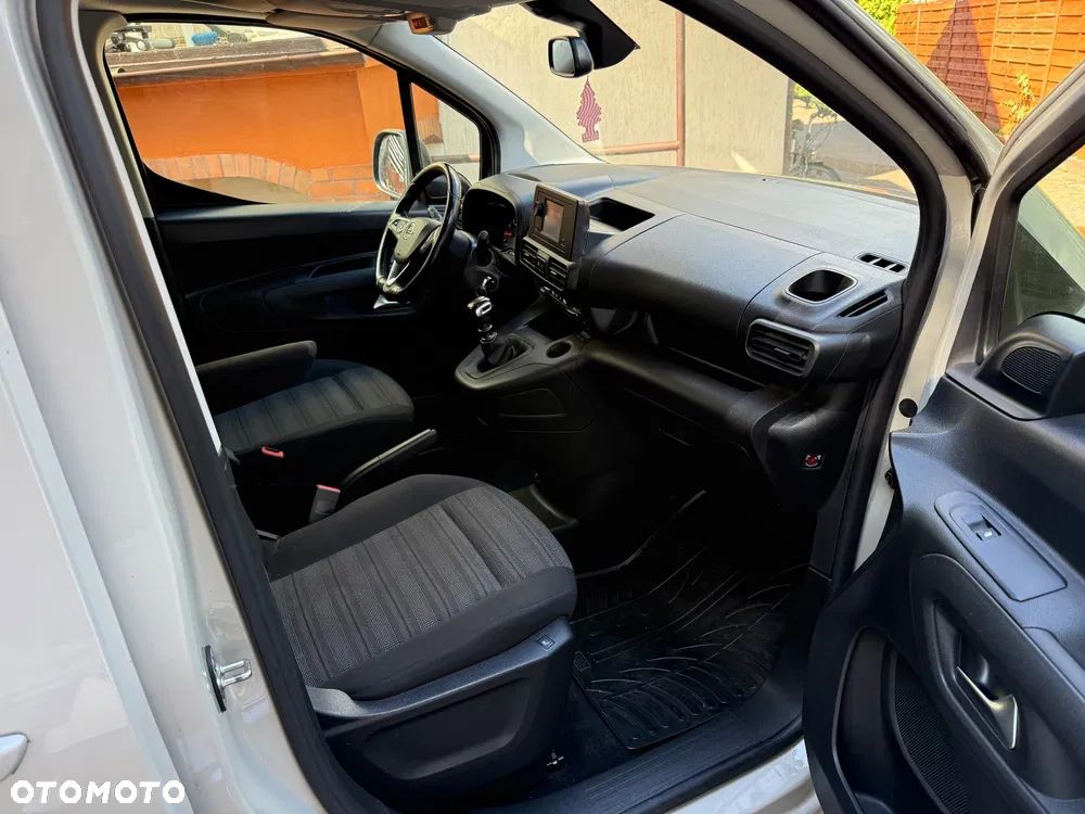 Opel Combo XL 1.2 Turbo - 12