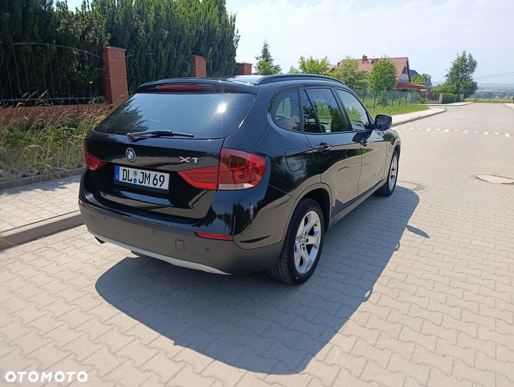 BMW X1 xDrive20d - 14