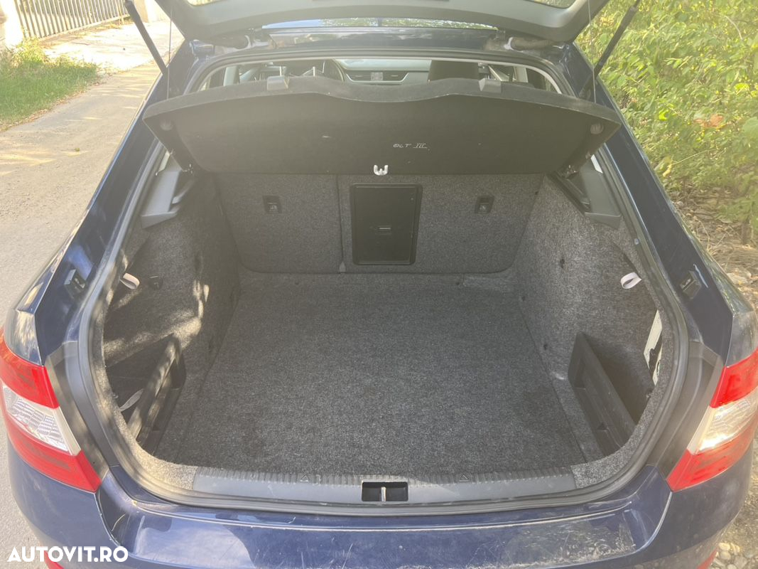 Skoda Octavia 1.6 TDI Ambition - 9
