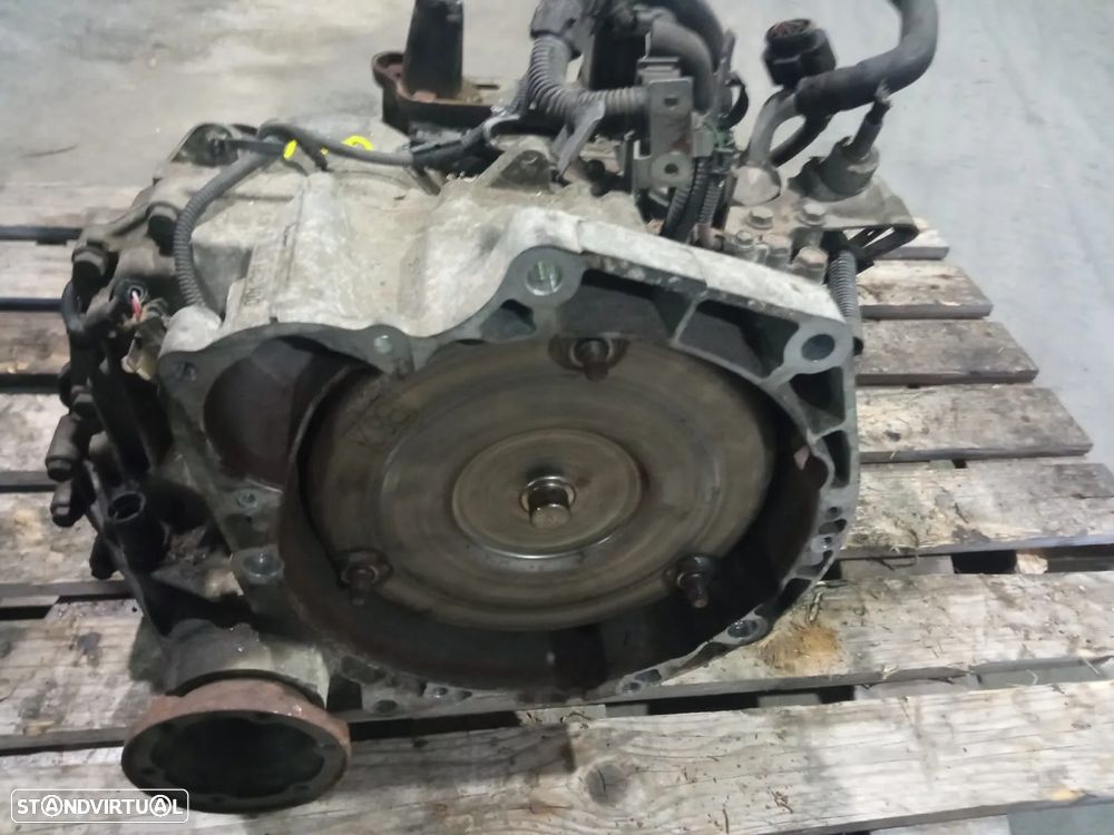Caixa de velocidades VW POLO 1.4i 16V REF: GJG - 7