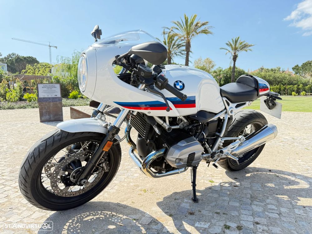 BMW R nineT Racer - 14